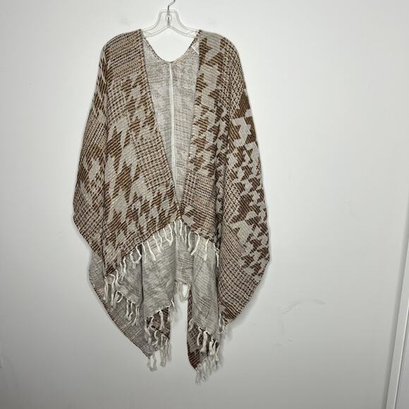 Soft Surroundings Poncho‎ Womens One Size Brown Tan Houndstooth Fringe Ruana - Picture 2 of 10